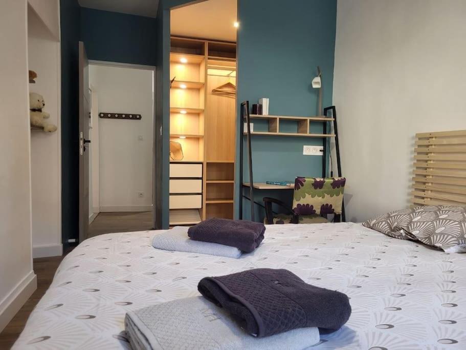 O Bon'Endroit - Appartement Confort - Centre Ville 비엔 외부 사진