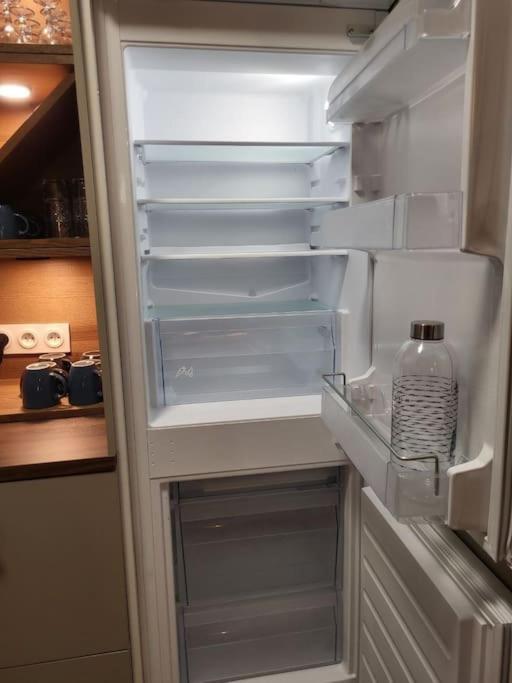 O Bon'Endroit - Appartement Confort - Centre Ville 비엔 외부 사진